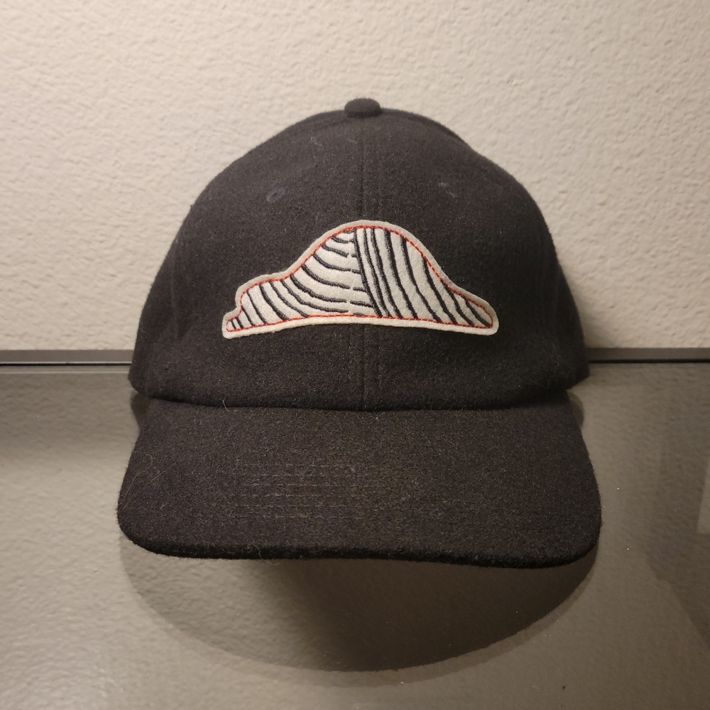 Oracle software applications cloud logo wool hat.